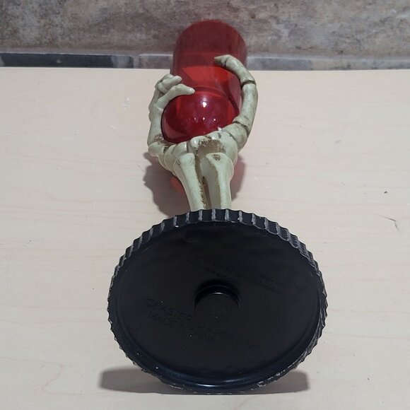 Halloween Themed Champagne Flute Skeleton Hand Stem - Picture 6 of 10